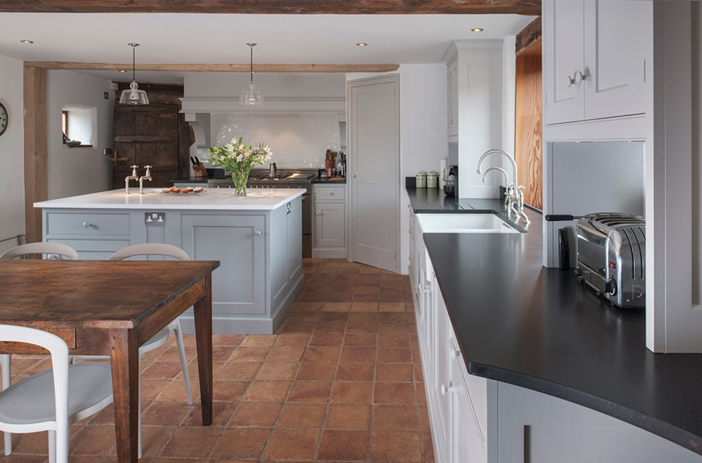 Timeless - Weald Kitchen Makers